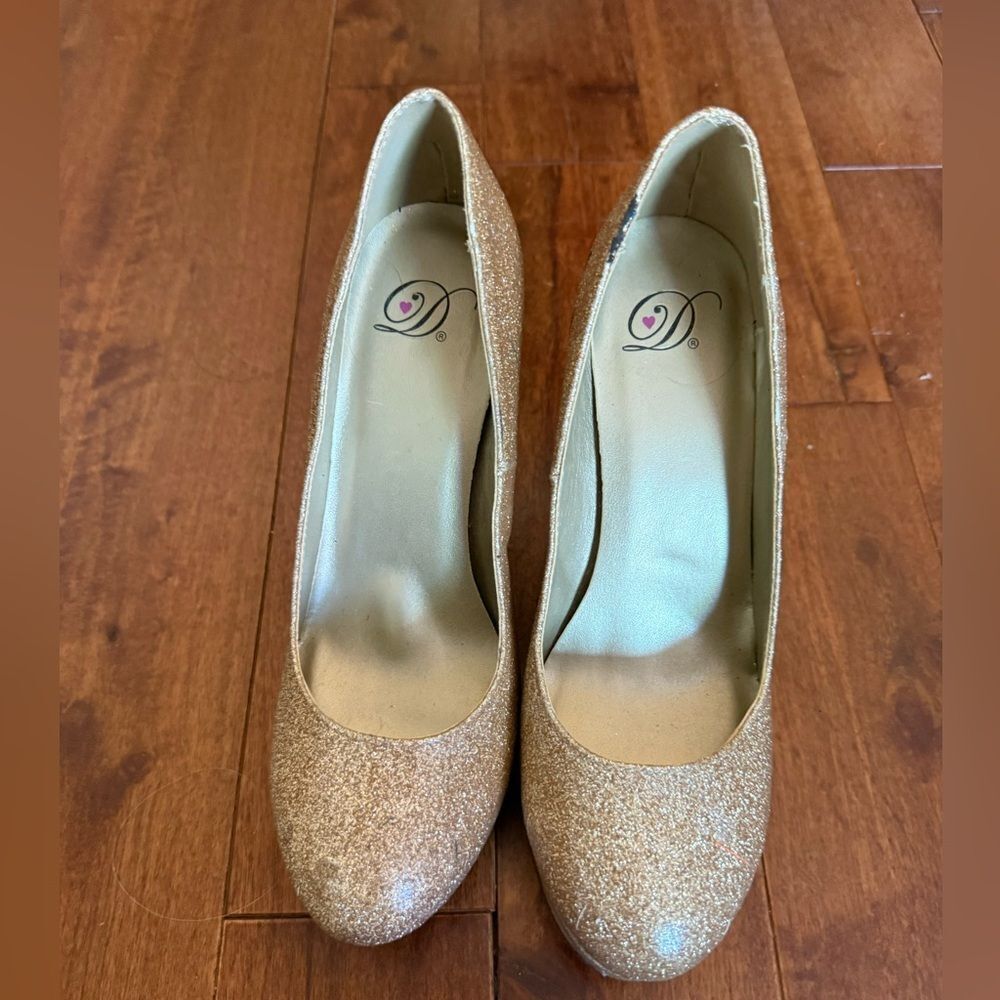 D Bright Sparkle Gold Glitter Pumps size 8.5